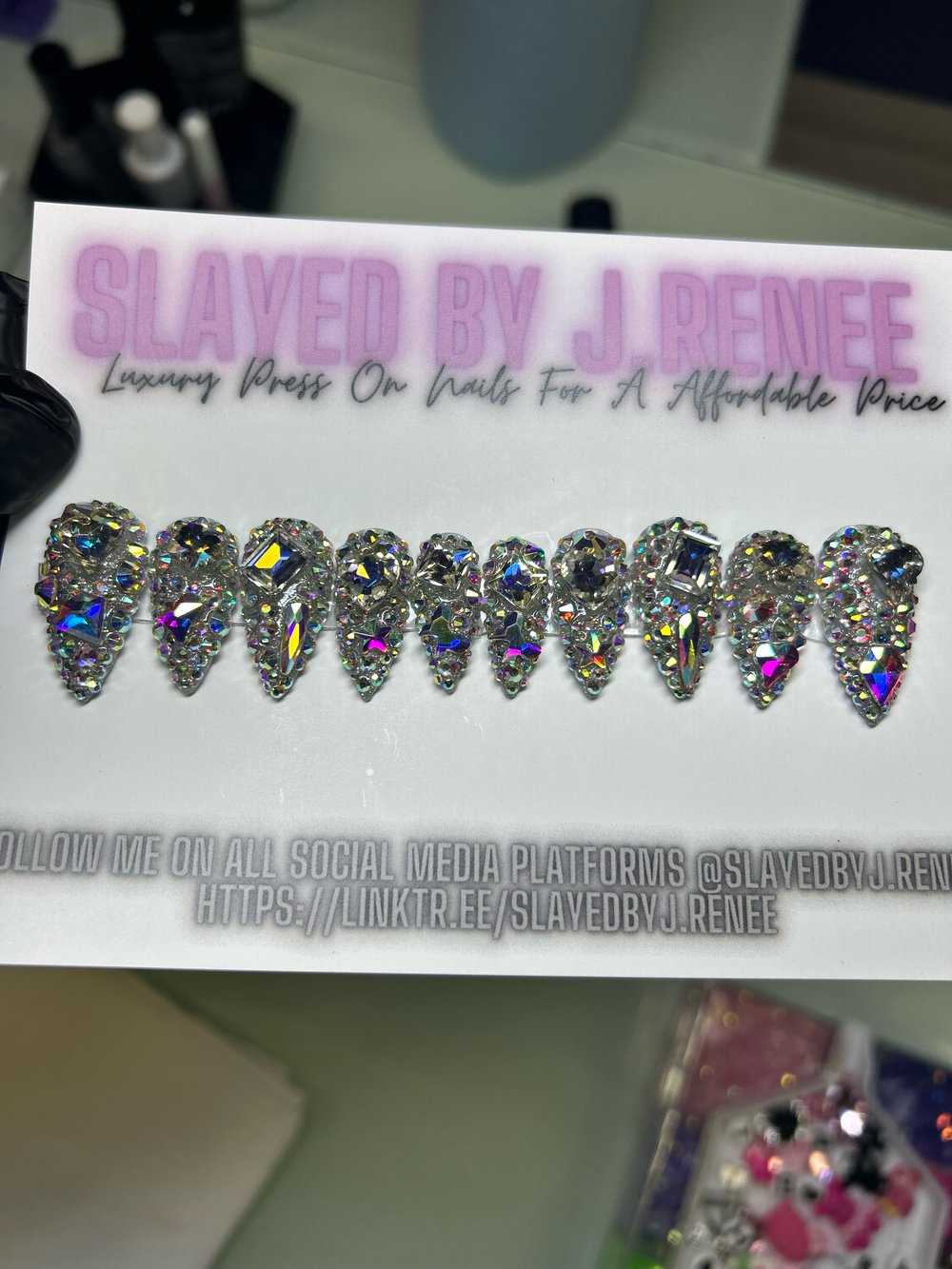 Semi Medium Length Stiletto 