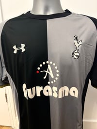 Image 4 of Tottenham Hotspur “BALE 11” 2012/13 Third Shirt + PL patches (XL)