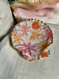 Image 2 of Scallop Trinket Dish SD117