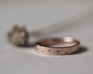 Image of 18ct Rose Gold 3mm ‘Star' Eternity ring