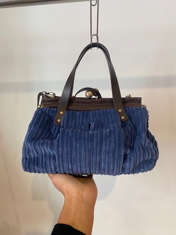 Image of BORSA A MANO