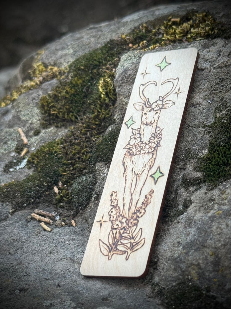 The White Hart - Gilded Guardian Bookmark  Image 2