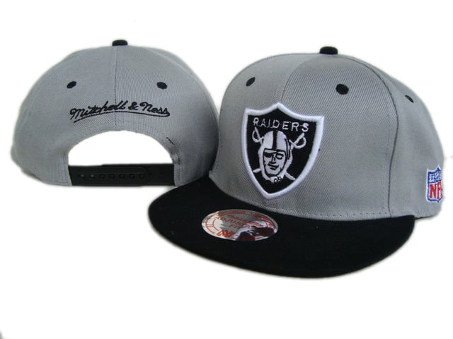 Raiders Mitchell And Ness Hats Swek — NFL Okaland Raiders Mitchell