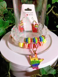 Image 2 of Pride Bracelet Set 667