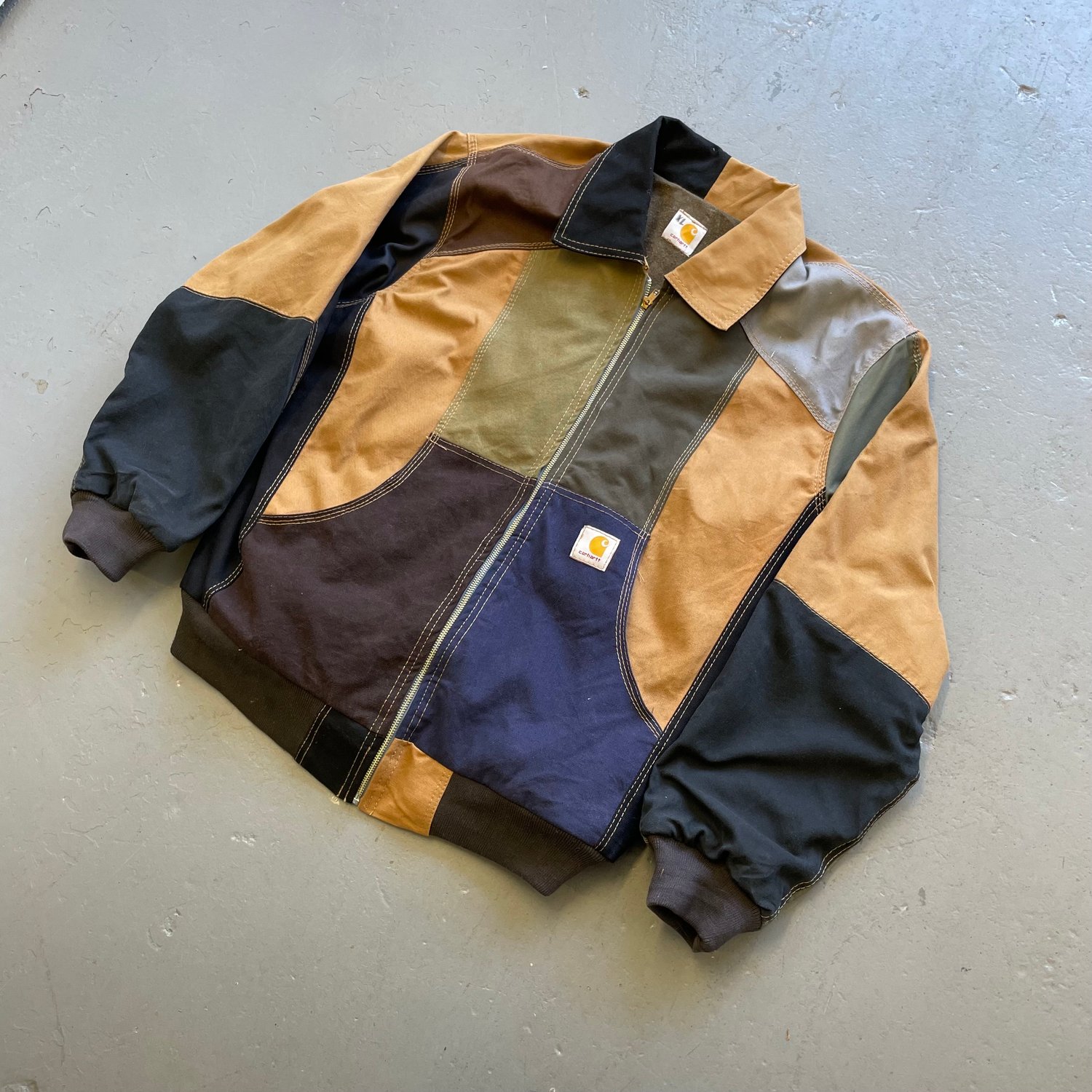 Image of Vintage Carhartt Detroit rework jacket size xl 03