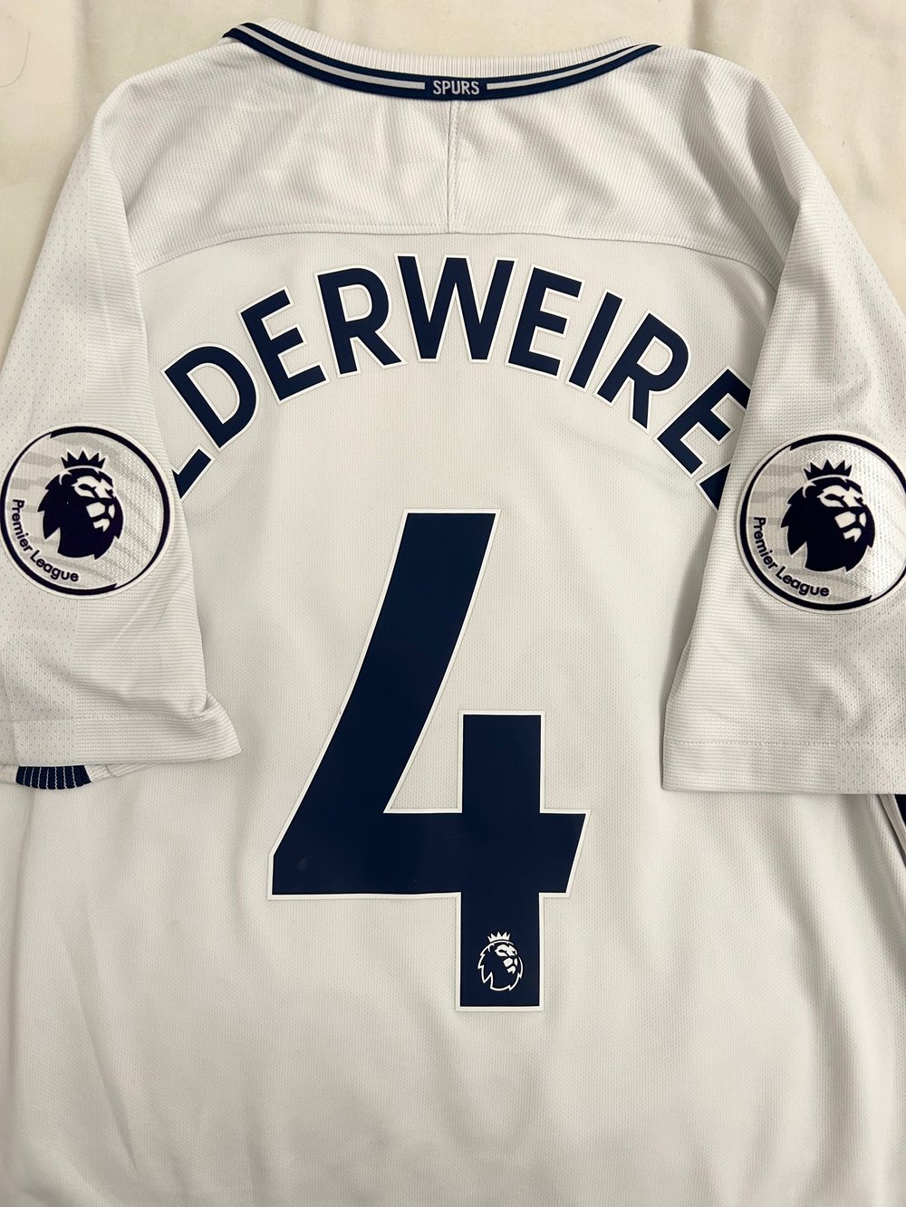Image of Tottenham Hotspur “ALDERWEIRELD 4” 2017/18 Home Shirt + PL patches (M)