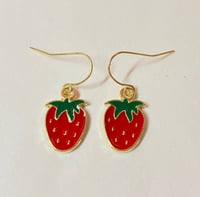 Rounded Strawberry 