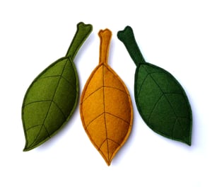 Image of 3 Leaves Organic Catnip CAT TOY Handmade by Oh Boy Cat Toy 