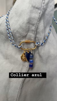 Image 2 of collier AZUL
