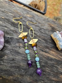 Image 3 of Knotted gemstone and brass earrings 03