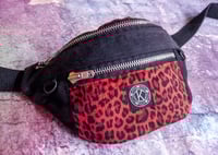 Image 3 of HIP BAG "red leopard"