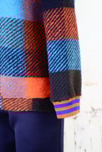 Image 4 of  Pull écossais Bleu