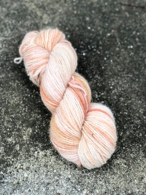 Image of RED LOVE, SOLFARVNING plantefarveopskrift