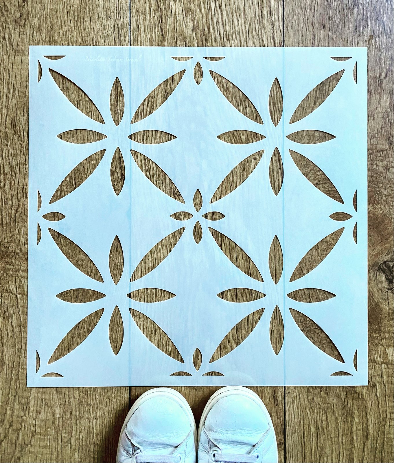 Clementina Tile Stencil for Floor and Walls Tiles - Moroccan