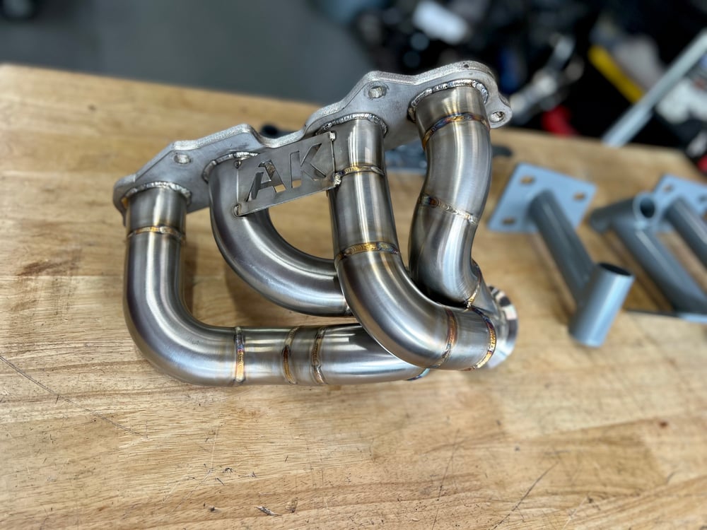 3SGE BEAMS TO E30 SHORTY HEADERS
