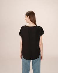 Image 5 of Camiseta Season Negro