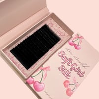 Image 2 of Soft Girl Silk Mixed Tray