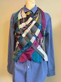 Image 4 of Tie top, happy day (xs-l)