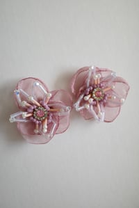 Image 2 of Petal (Blush)