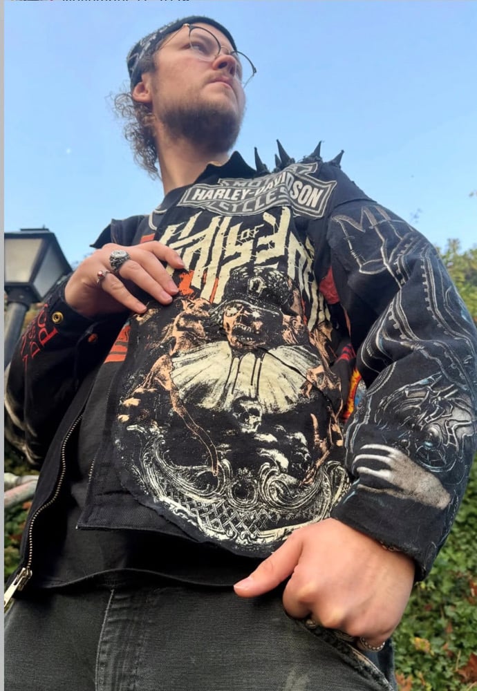 Multi Media Jacket size medium 