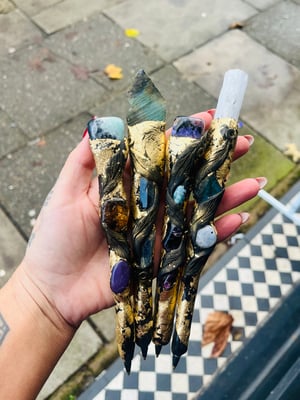 Image of Manifesting pen labradorite green blue 