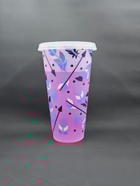Image 2 of Feather Arrows Color Changing Cup