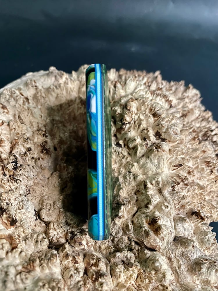 Image of @Kaoticartworks Resin & Carbon Fiber Worry Stone