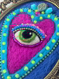 Image 2 of Heart Eye (1)