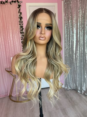 Image of Shay luxury (ready to ship)