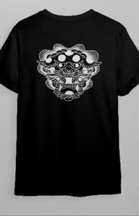 Image 2 of Karashishi t-shirt 