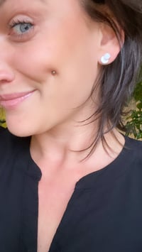 Image 4 of Náušnice Mini bee