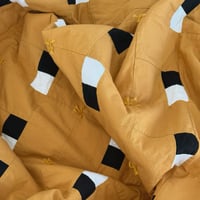Image 4 of Caramel Dream Quilt