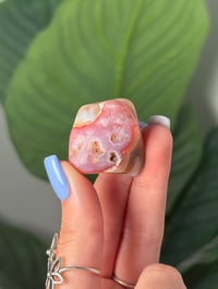 Image 2 of TUMBLED AGATE #34 -MALAWI-