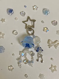 Image 1 of jellyfish keychain