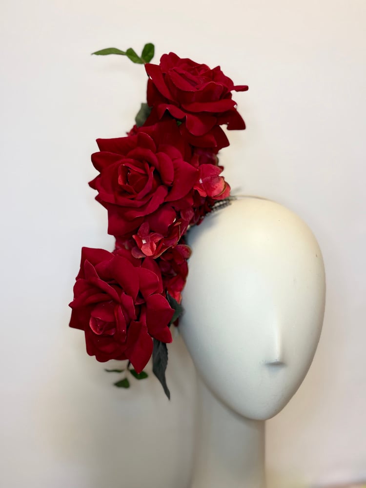 Image of Red flowers headpiece