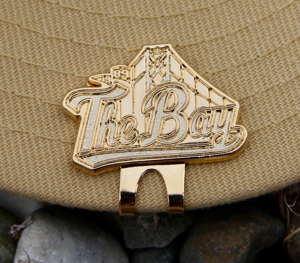 Image of 1989 Clip - Gold