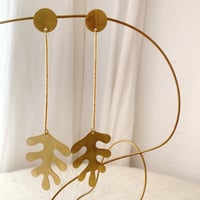 Image 3 of Inspiration Matisse 2 boucles d’oreilles