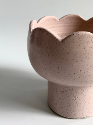 Image of  Pedestal bowl - small 