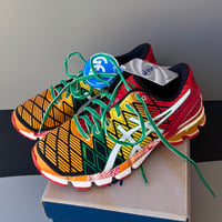 Image 4 of size: us7.5 uk6.5 eu40.5 cm25.5