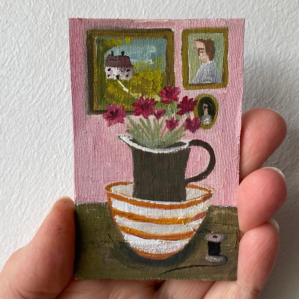 Image of still life in a pink room
