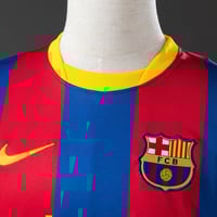 Image 7 of Barcelona 10/11 Retro Home Jersey