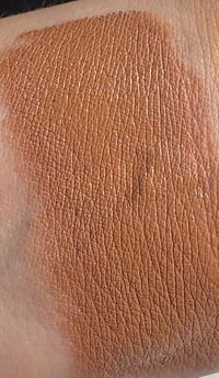 Image 2 of Foundation full vi ay matte L2