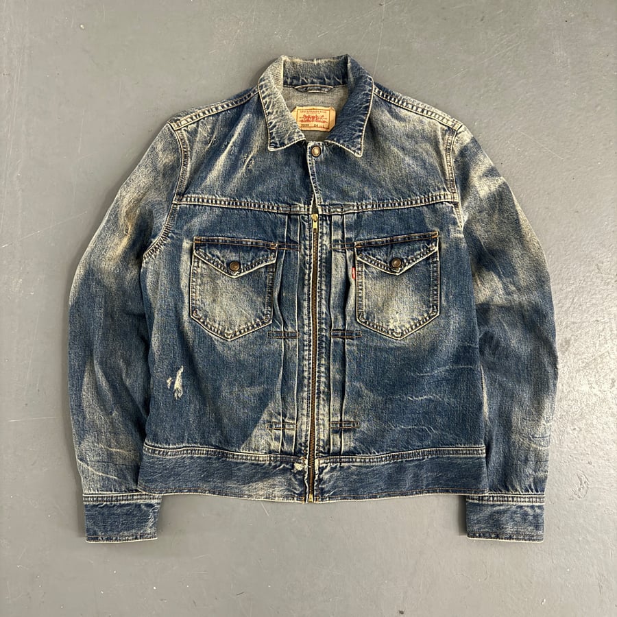 Image of Levis zip up denim jacket, size medium