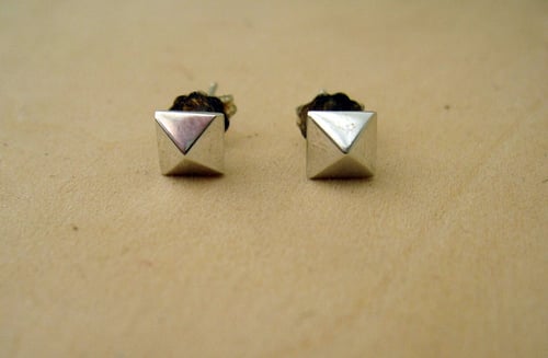 Image of PYRAMID stud earrings