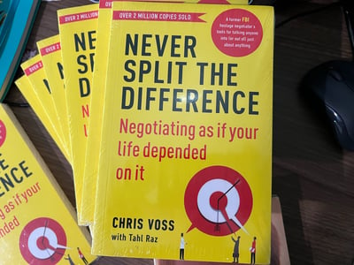 Image of Never split the difference— Chris Voss (paperback)