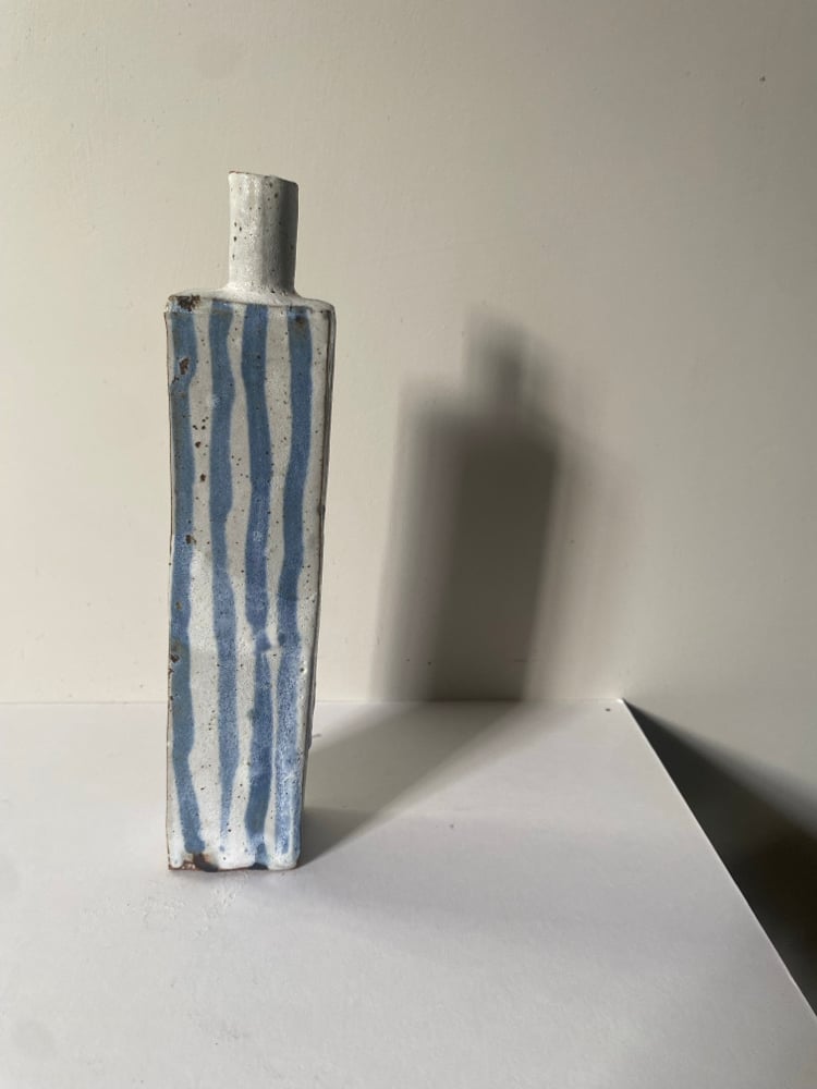 Lined Slab Bottle Image 3