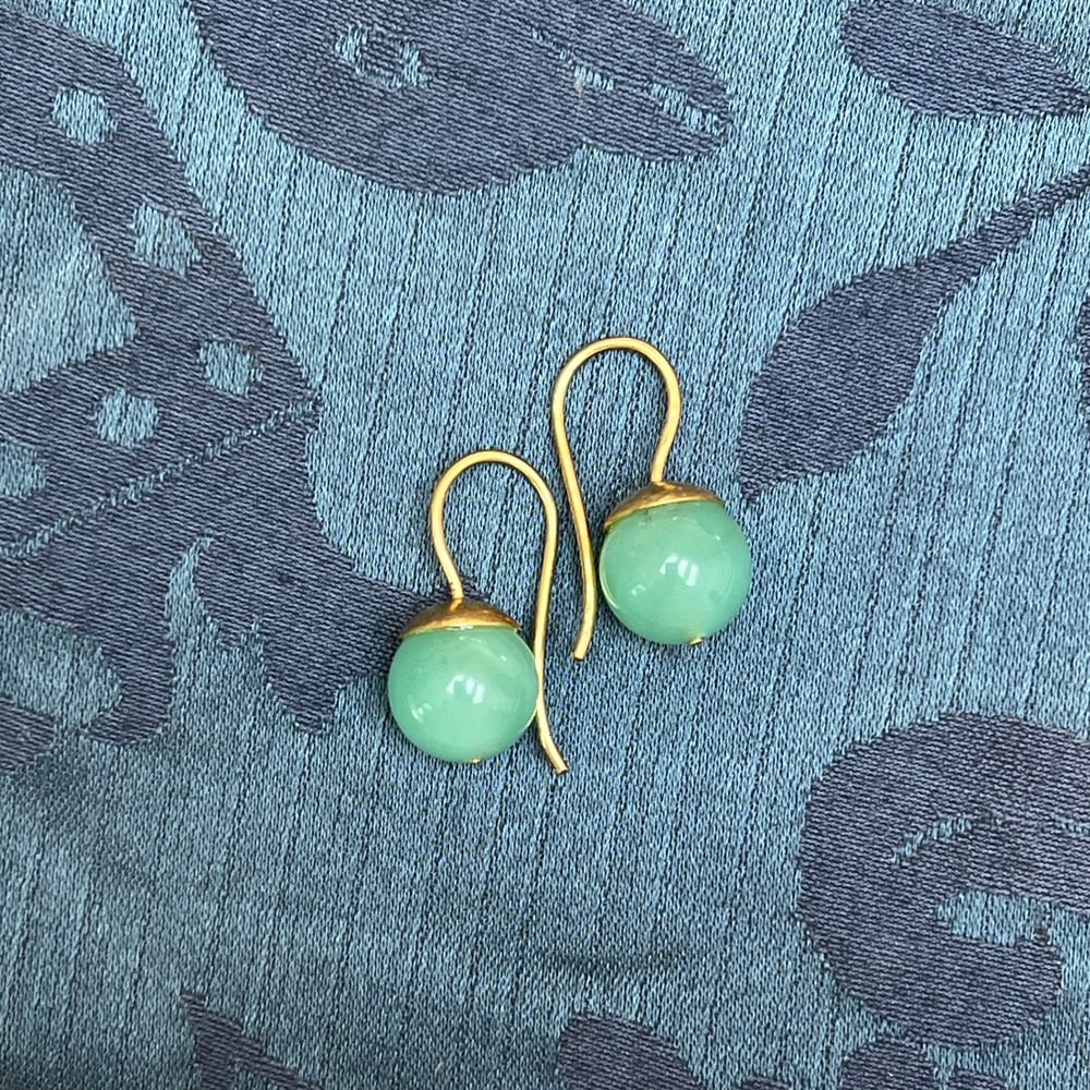 Image of Hammered Dome 22K Chrysoprase Earrings