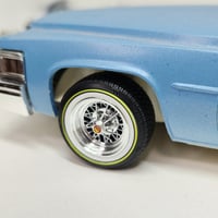 Image 8 of 1:25 15" 30 spoke V tire
