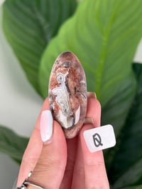 Image 17 of SMALL SANGRIA LACE AGATE SHIVAS