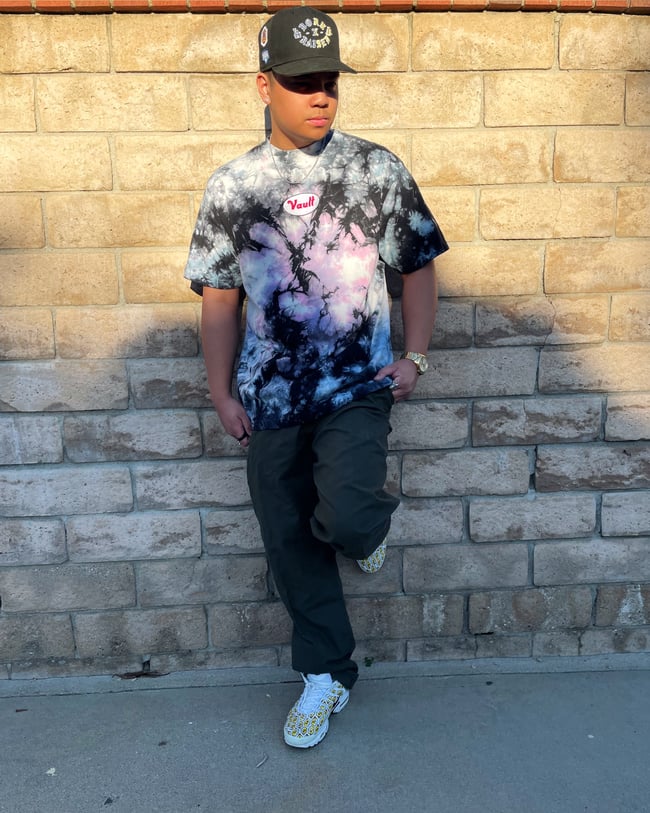 Vault Embroidered Oversized Tie-Dye T-Shirt "Milky Way"